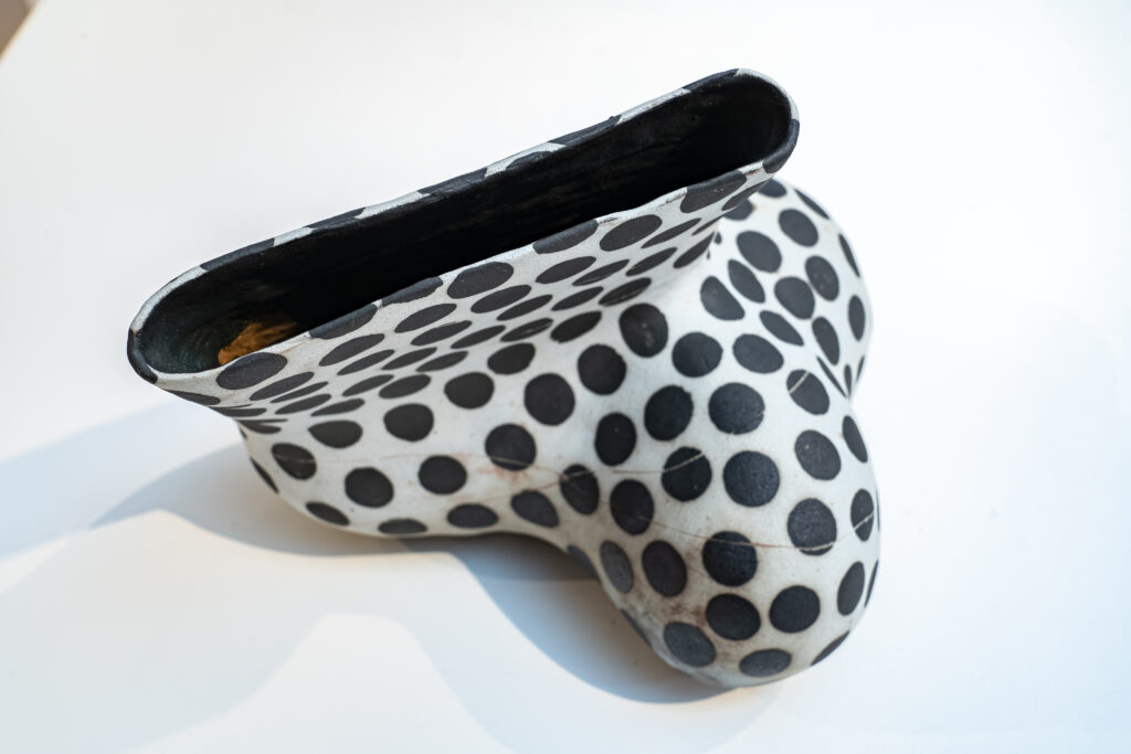 2 Wall sculptures with dots