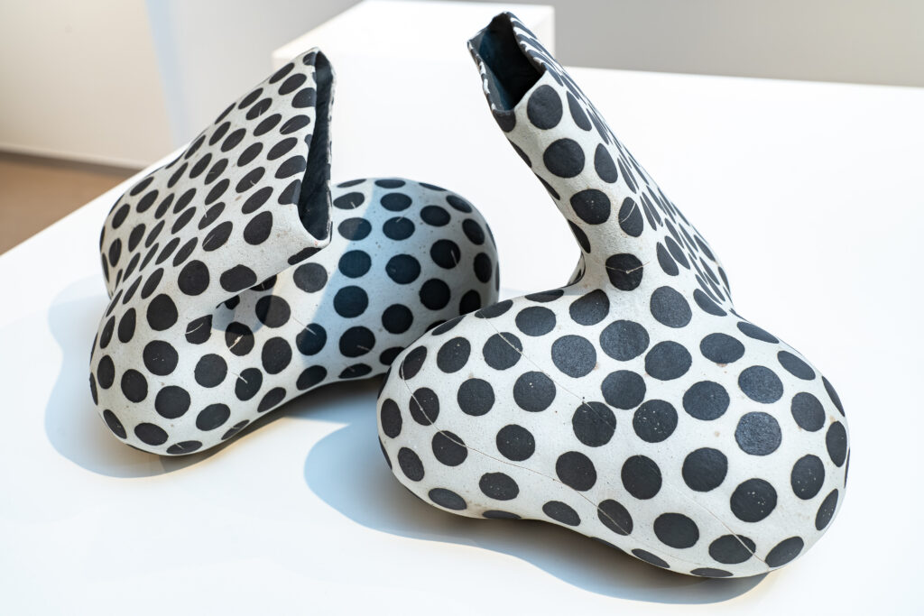 2 Wall sculptures with dots