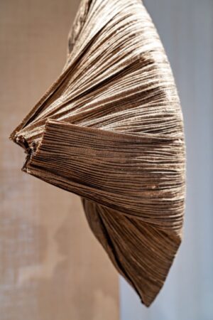 What colour is yours ? Nr 5 - Image 2