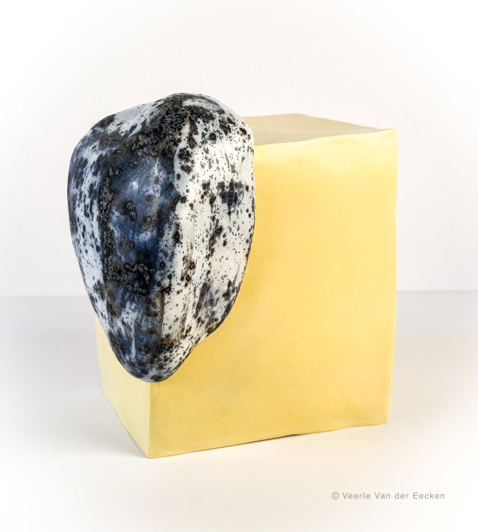 Ominous - Afbeelding 1